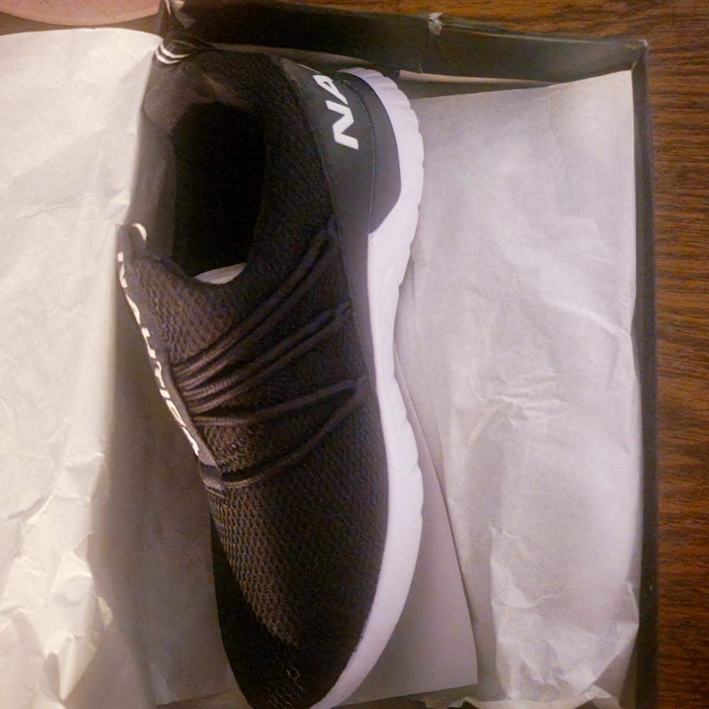 Boys size 2 new tennis shoes Nautica Navy